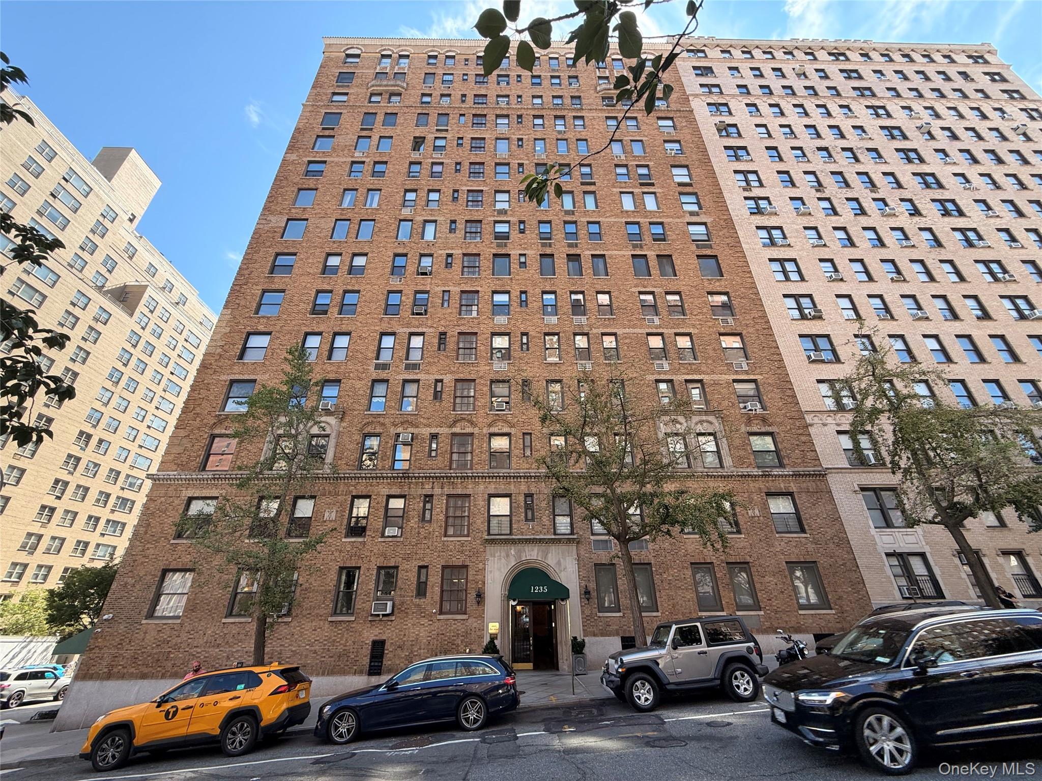 1235 Park Avenue Unit 6D, Manhattan NY 10128