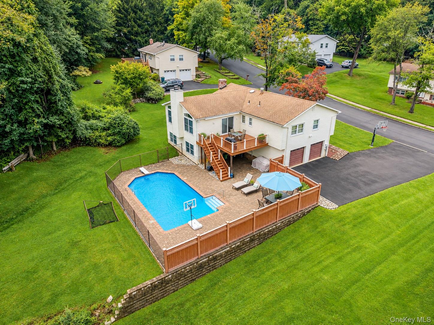3 Five Oaks Lane, Valley Cottage NY 10989