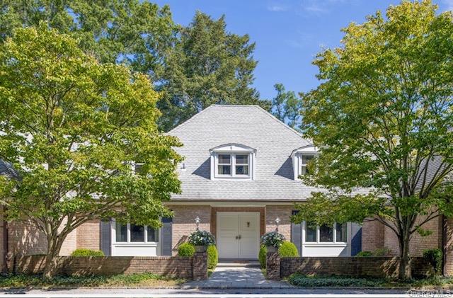 217 Feeks Lane, Locust Valley NY 11560
