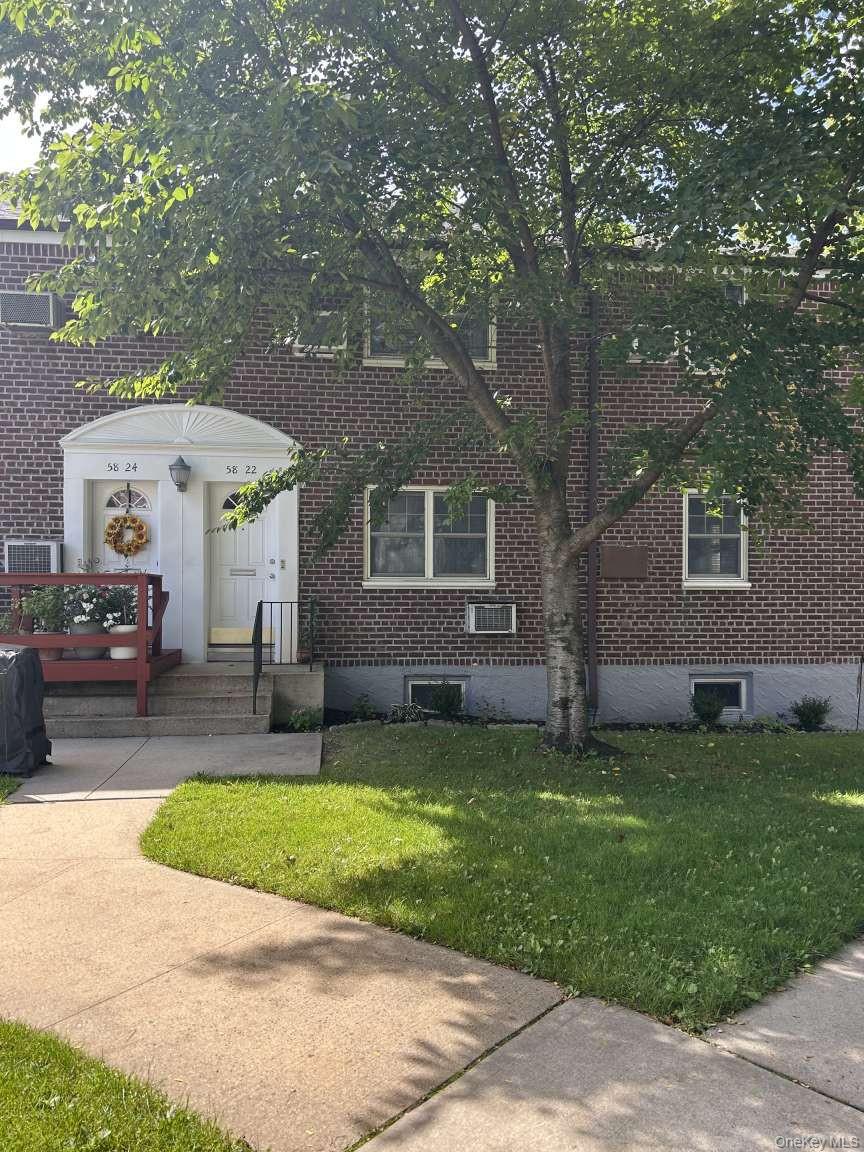 58-22 251st Street Unit 206, Little Neck NY 11362