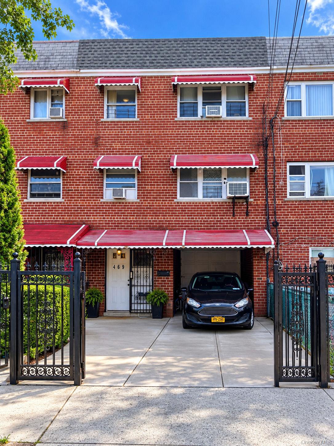 469 Commonwealth Avenue, Bronx NY 10473