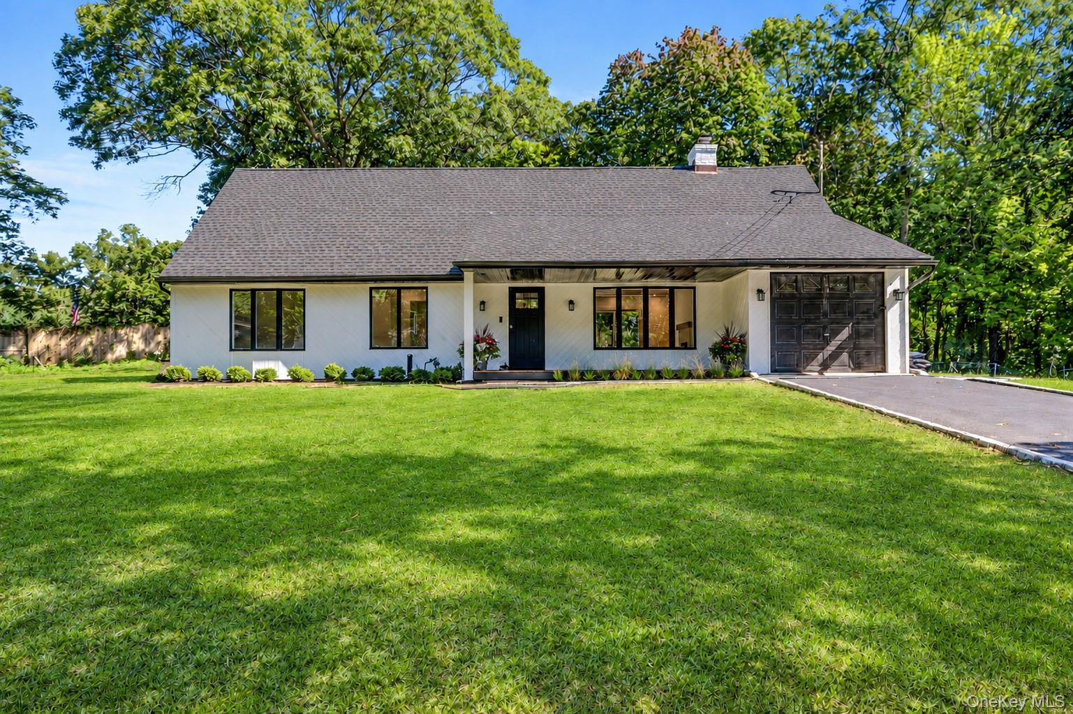 7 Berkshire Court, Huntington Station NY 11746