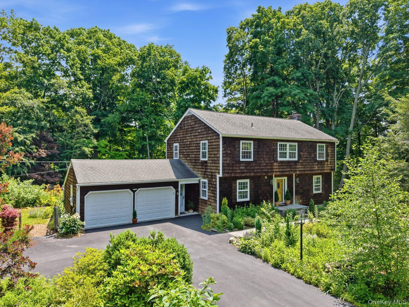 9 Cross Pond Road, South Salem NY 10590