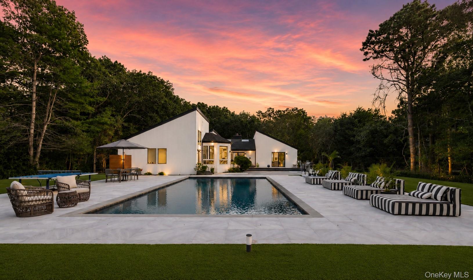 29 Blue Jay Way, East Hampton NY 11937