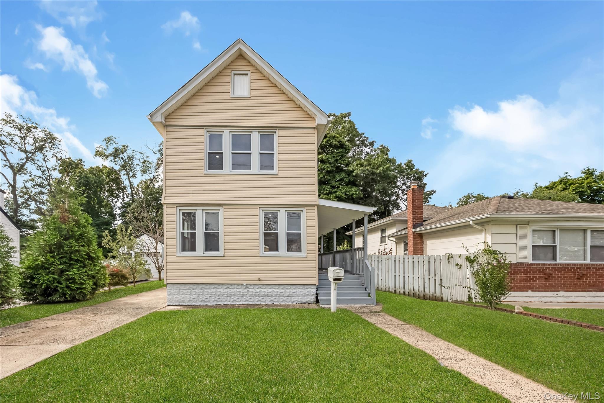 54 W Marshall Street, Hempstead NY 11550