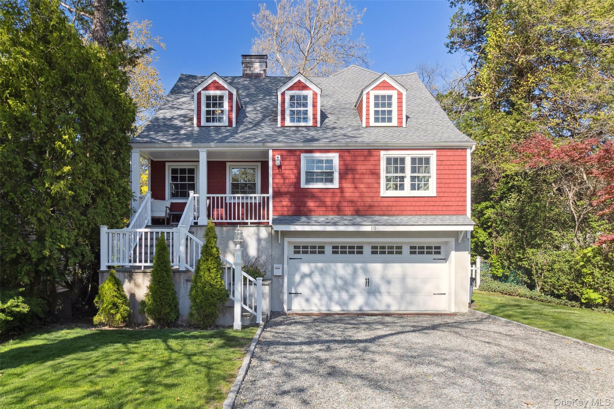 10 E Brookside Drive, Larchmont NY 10538