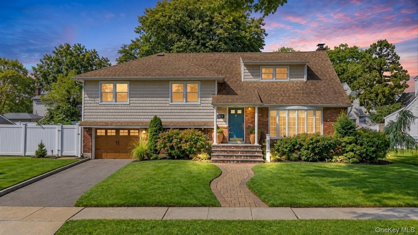 2684 Howell Street, Baldwin NY 11510