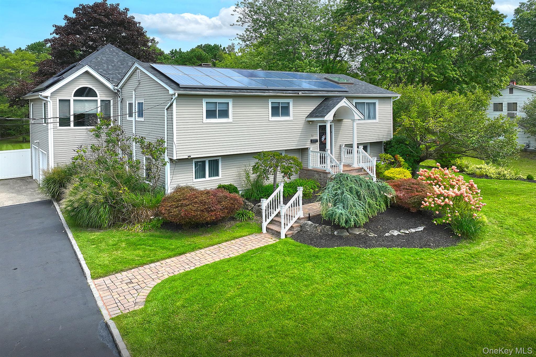 37 Euclid Avenue, Dix Hills NY 11746