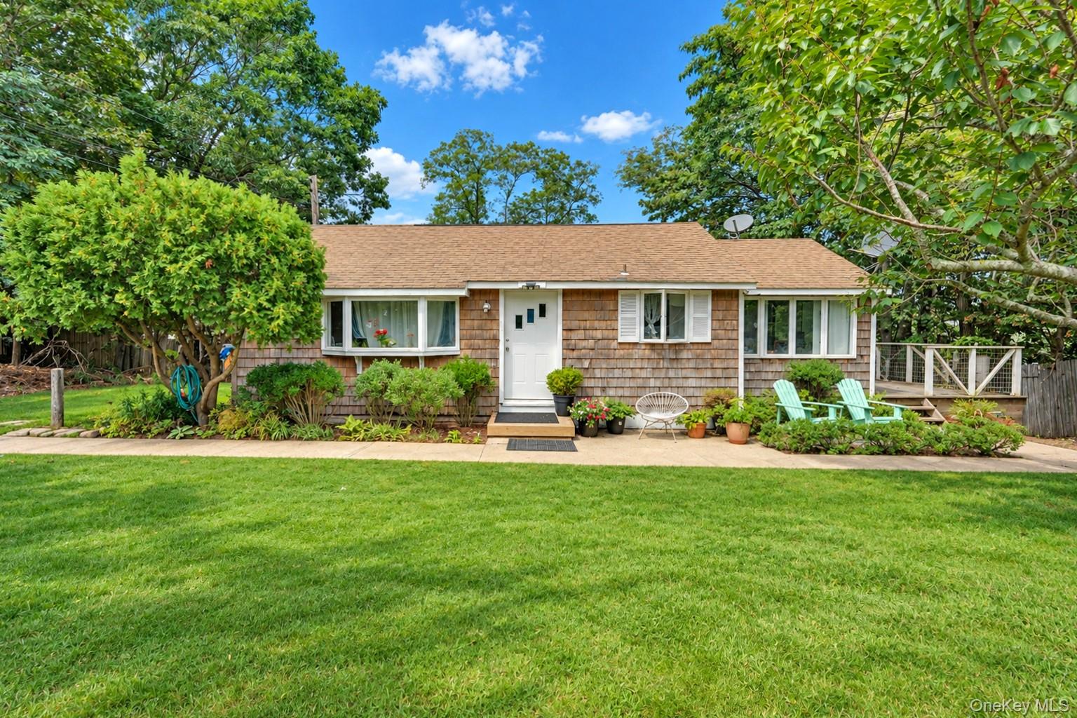 4 Holzman Drive, Hampton Bays NY 11946
