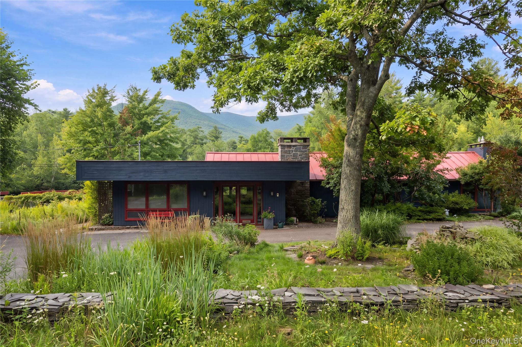 7 Wilber Lane, Woodstock NY 12498