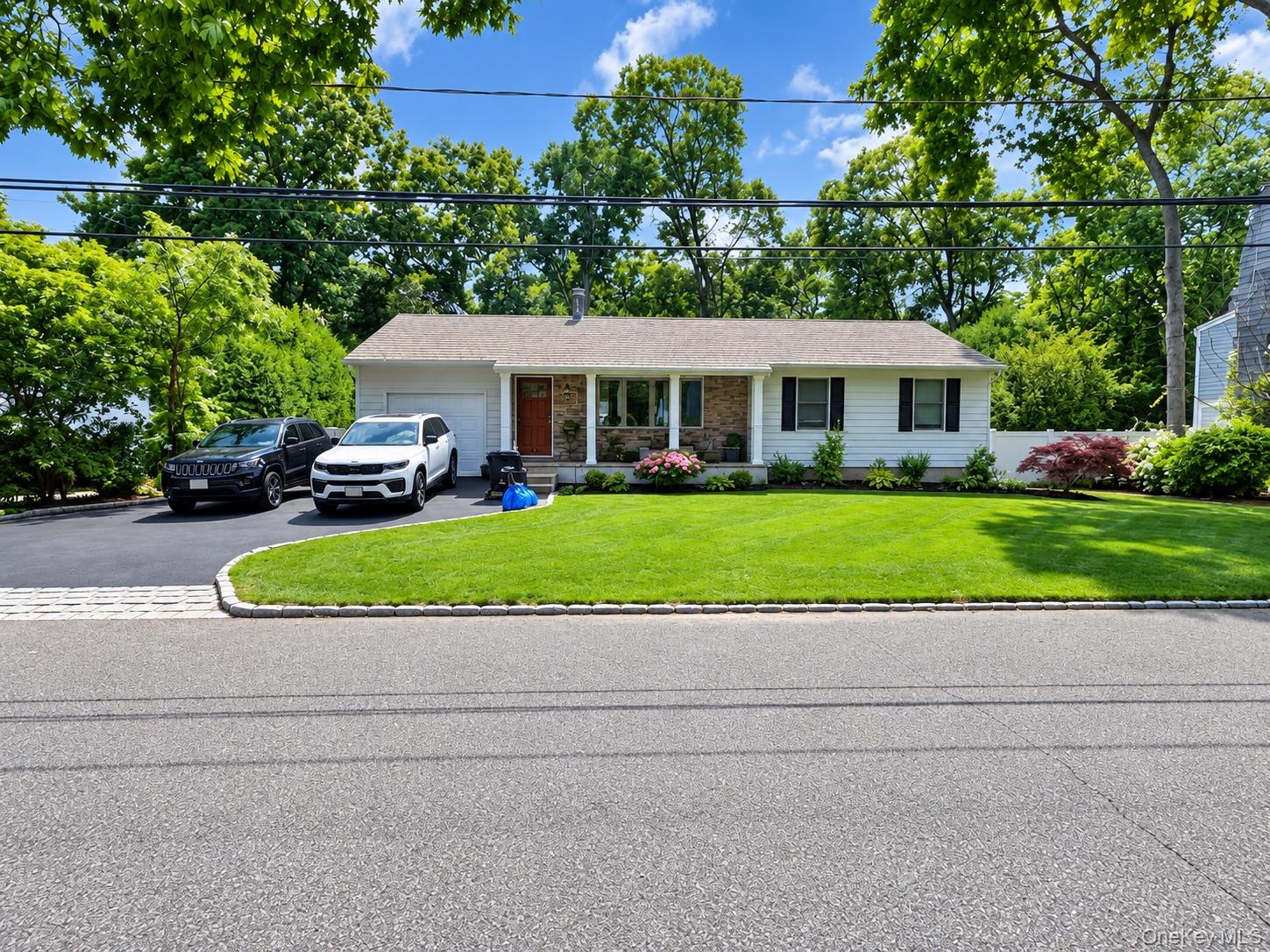 1026 Washington Avenue, West Islip NY 11795