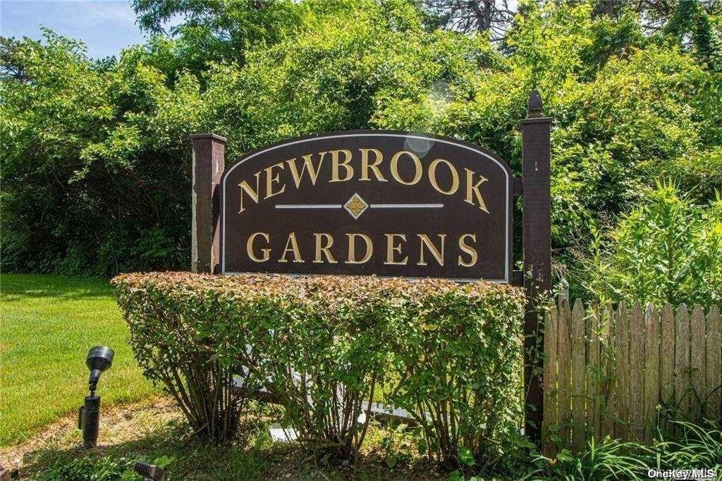 157 Newbrook Lane Unit 157, Bay Shore NY 11706