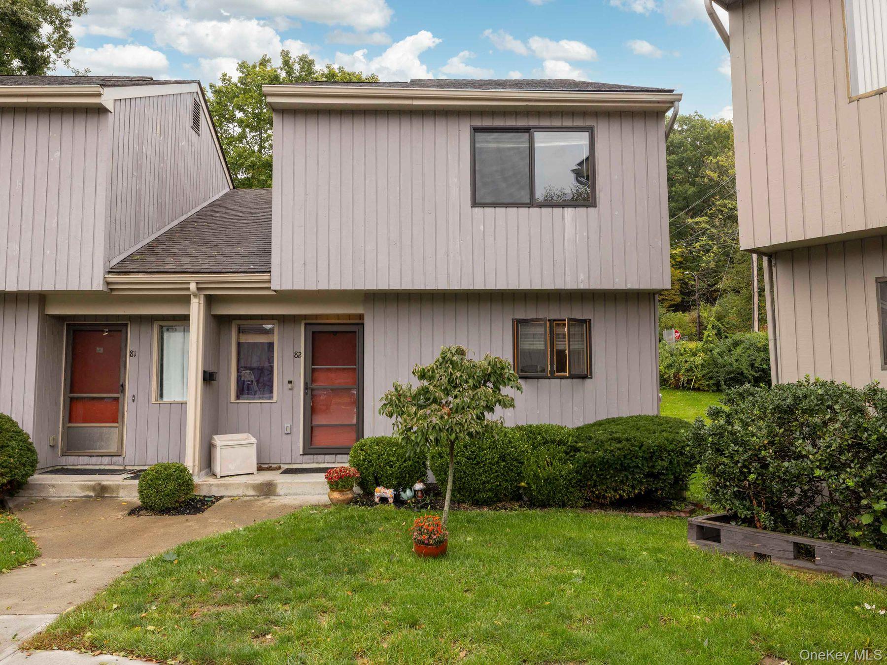 82 Rondout Harbor, Port Ewen NY 12466