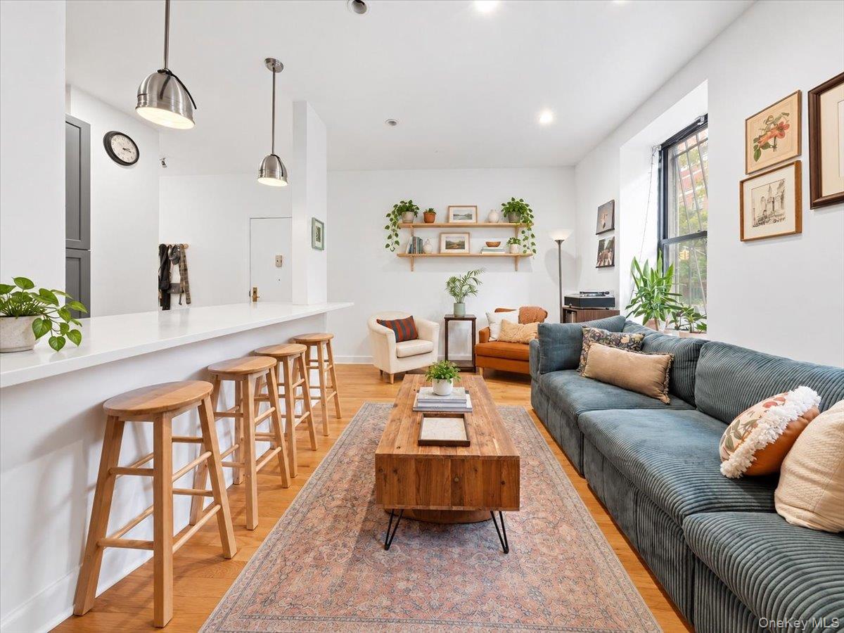 51 W 106th St New York Unit 1A, Manhattan NY 10025