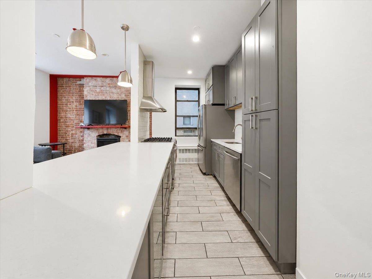 51 W 106th St New York Unit 1A, Manhattan NY 10025