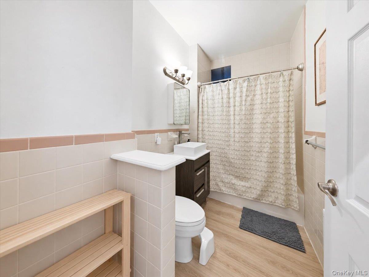 51 W 106th St New York Unit 1A, Manhattan NY 10025