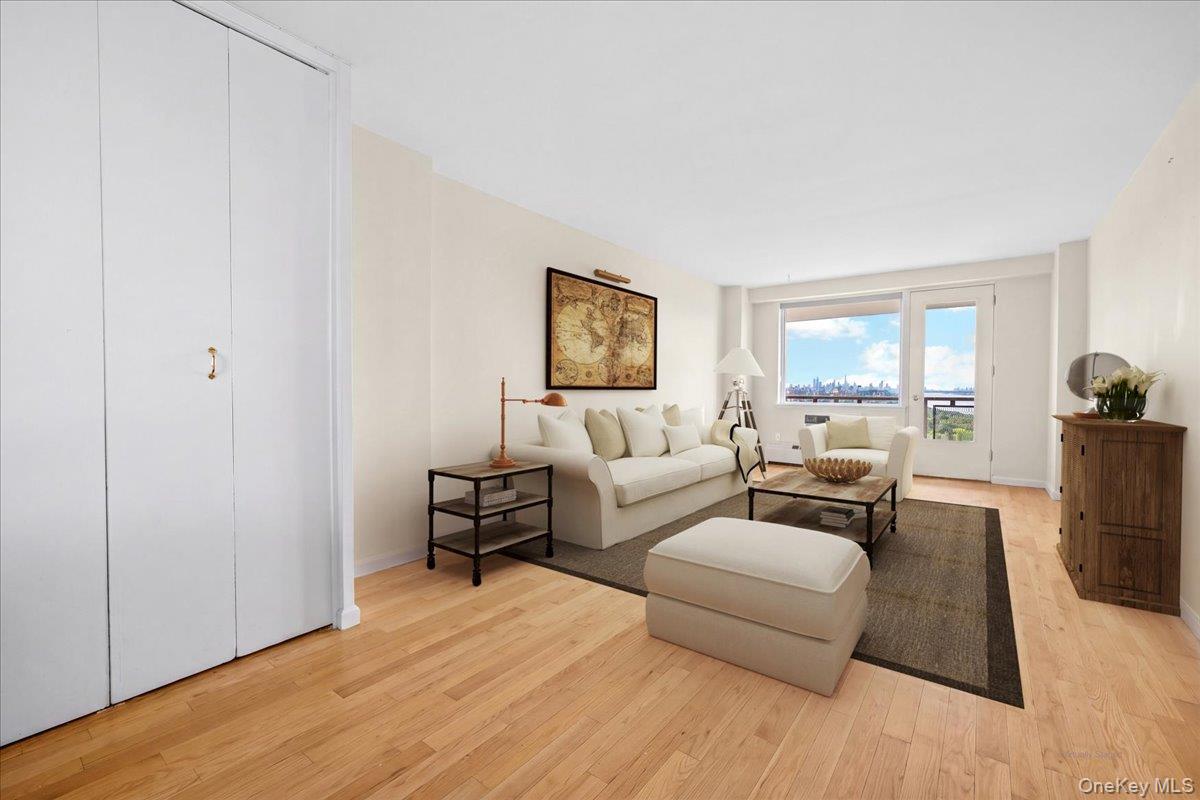 5700 Arlington Avenue Unit 20S, Bronx NY 10471