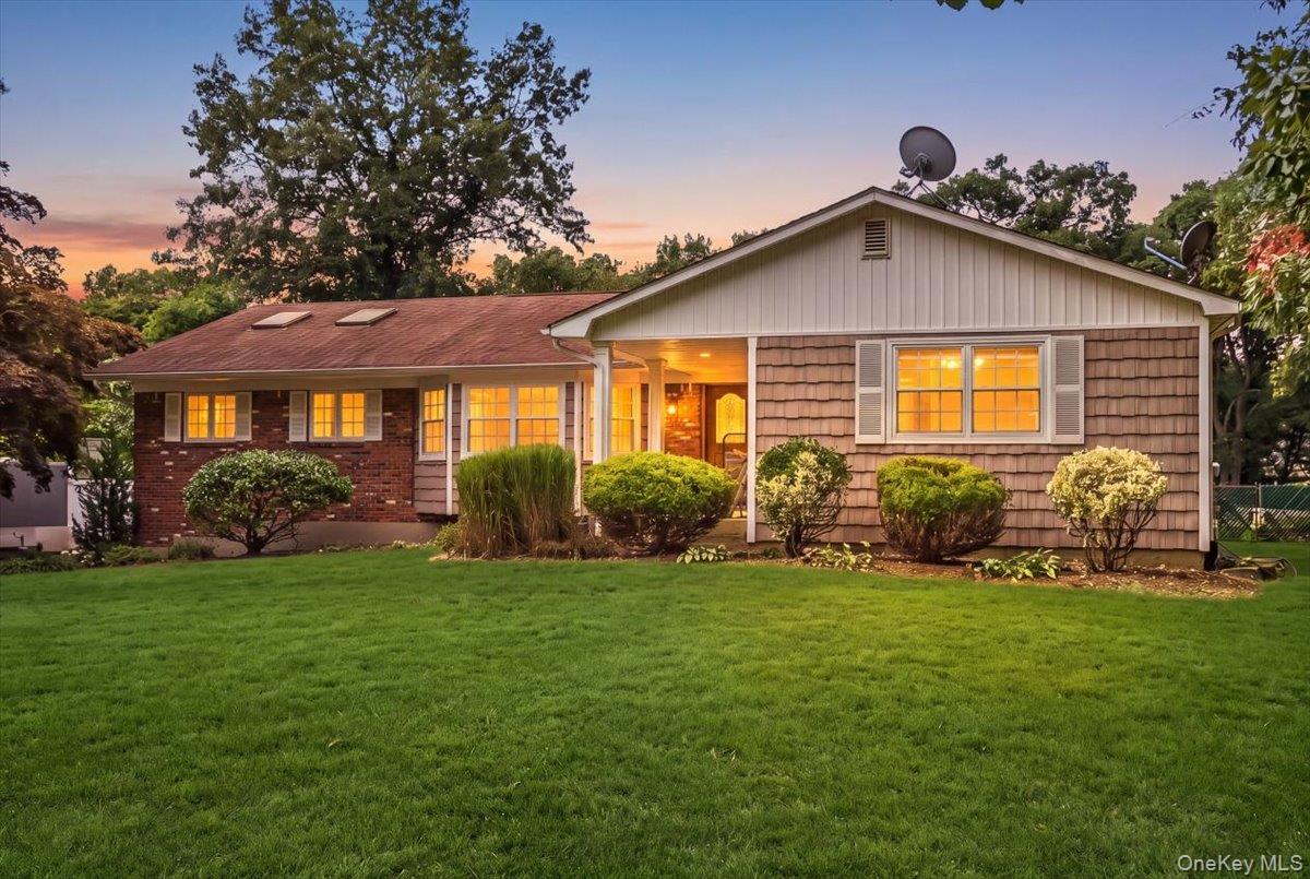 274 Marlin Street, Dix Hills NY 11746
