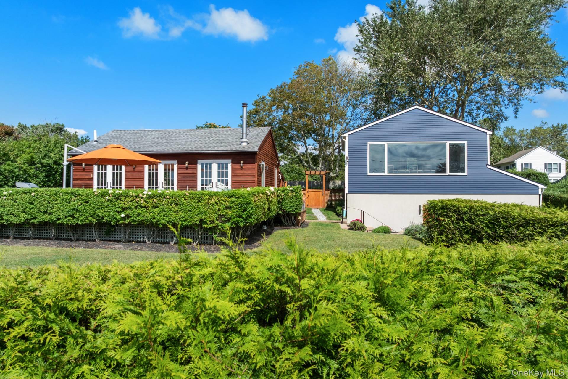 27 Landing Lane, Southampton NY 11968