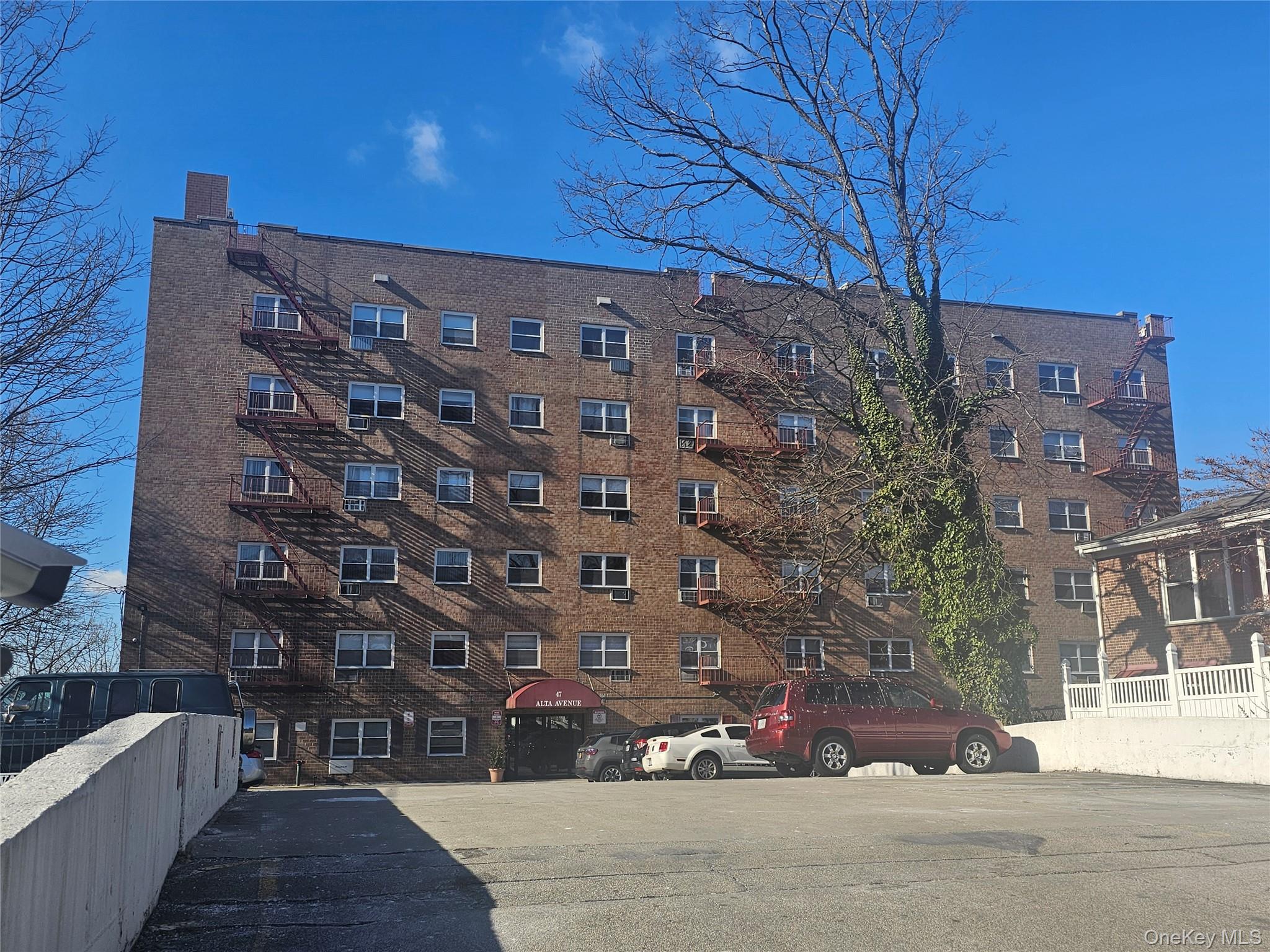 47 Alta Avenue Unit 4D, Yonkers NY 10705