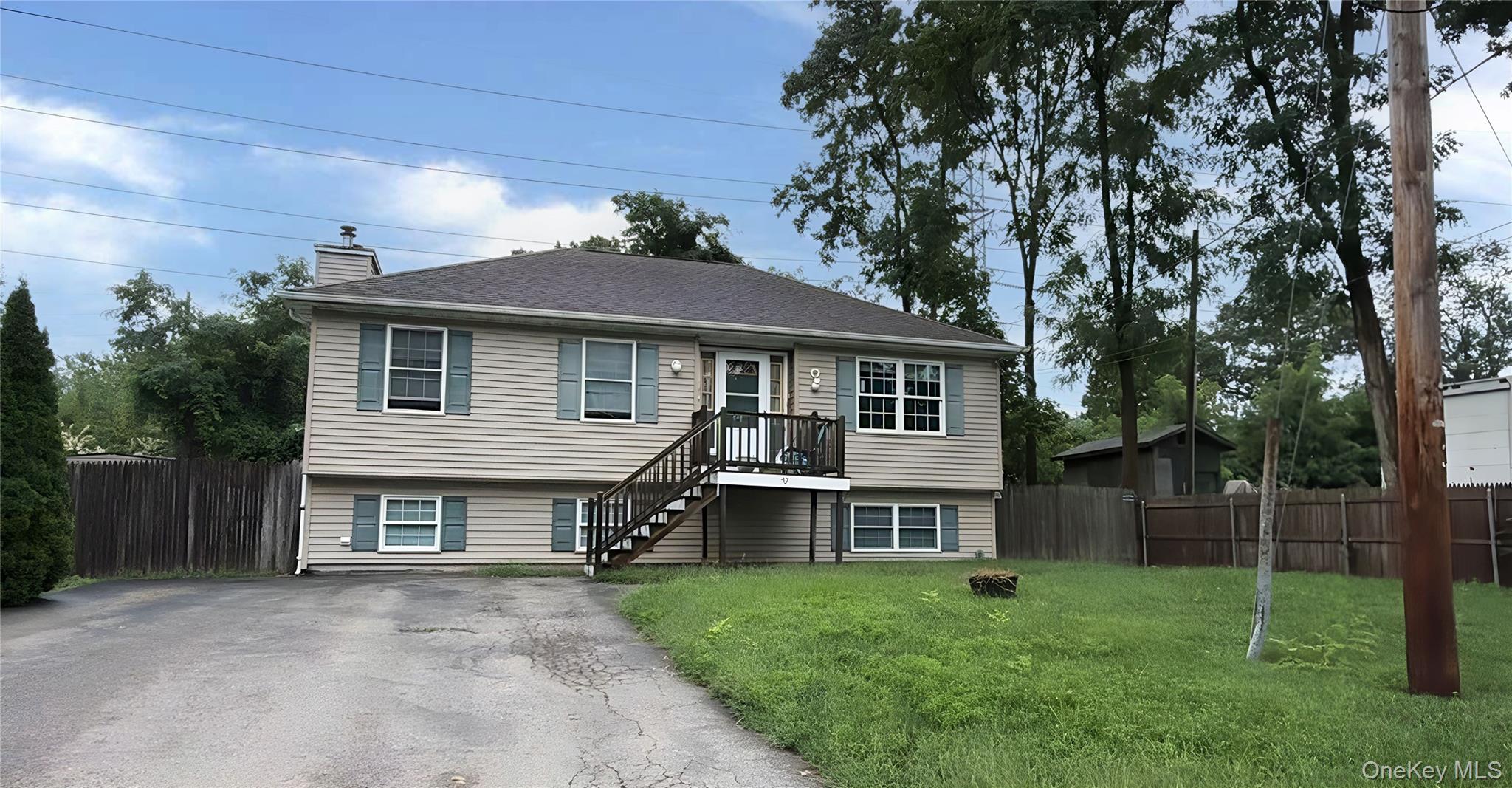 77 Prince Road, Rocky Point NY 11778