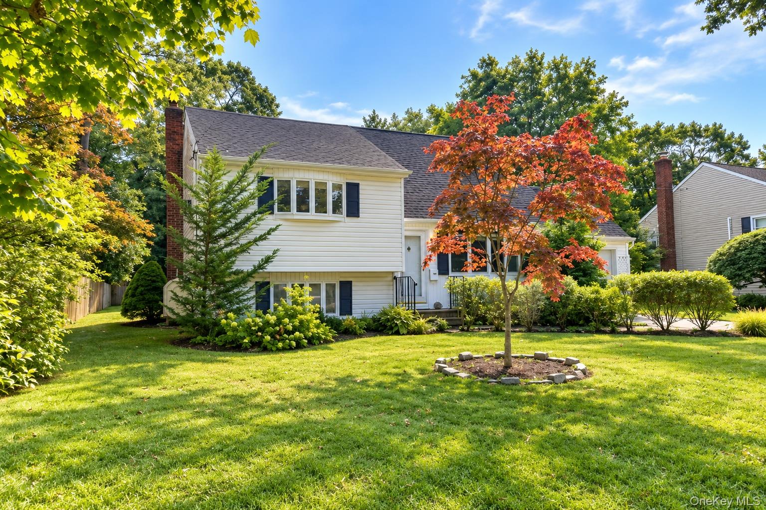 69 Circuit Road, Bellport Village NY 11713