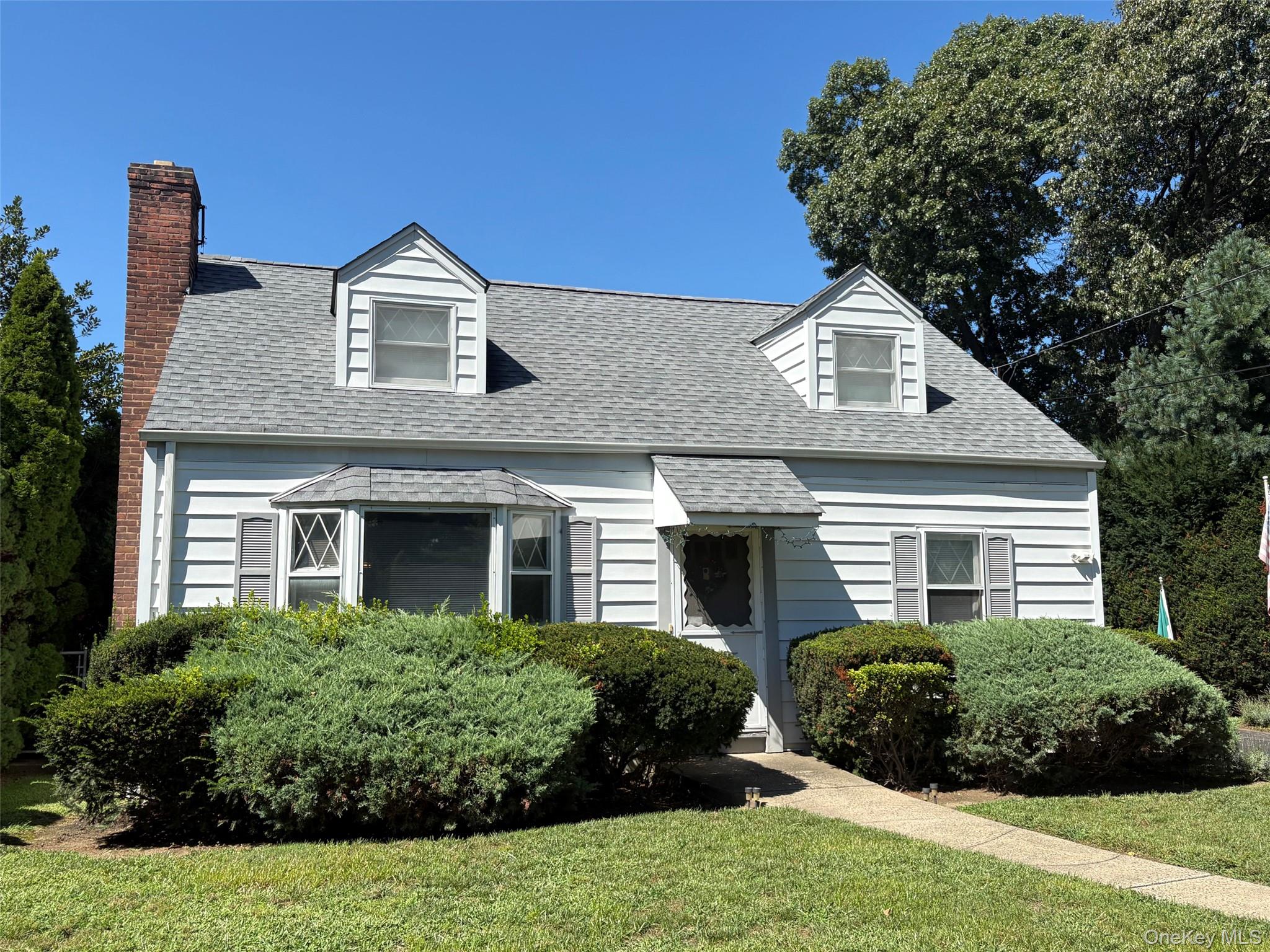 111 King Street, Malverne NY 11565