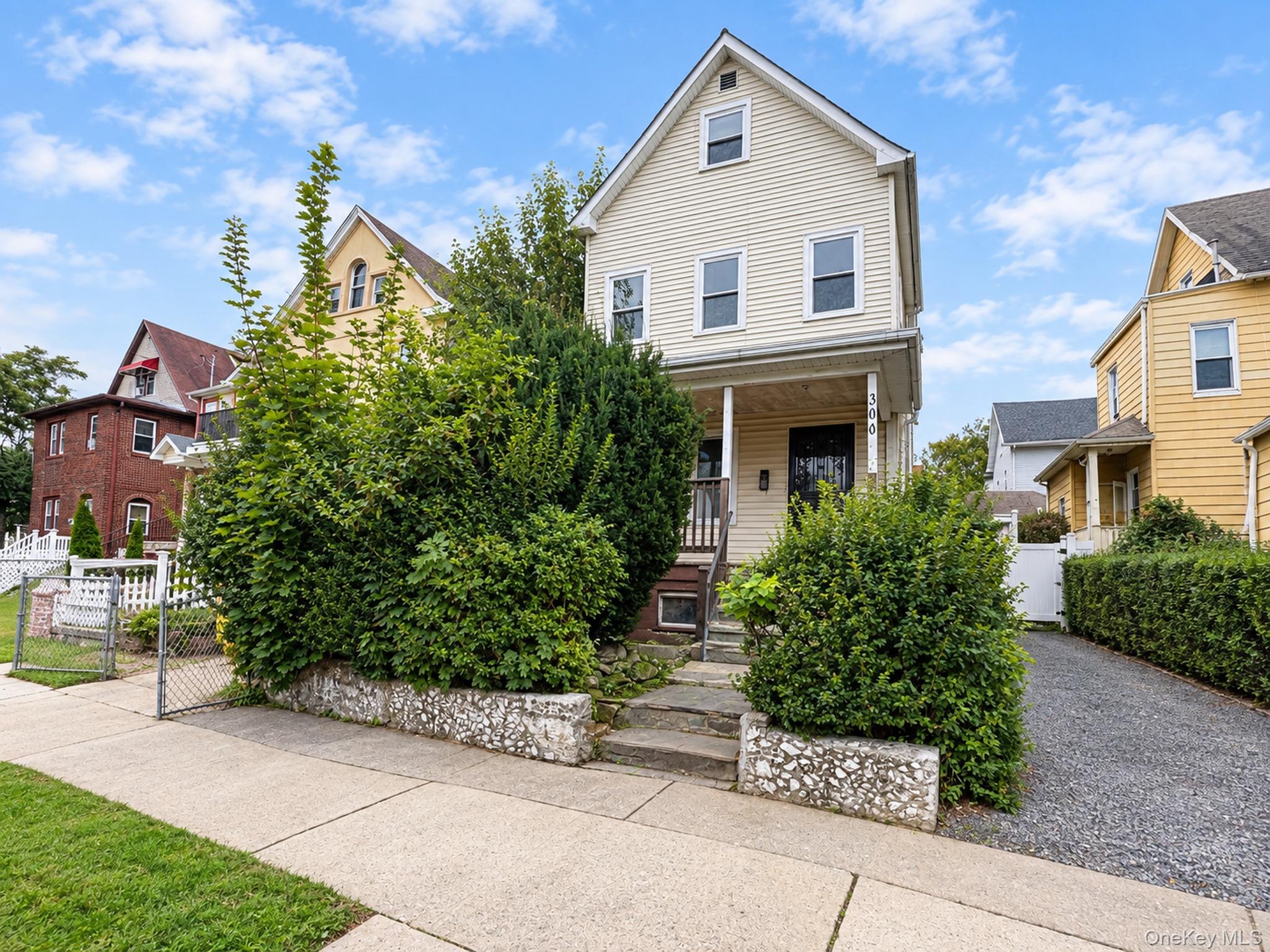 308 S 7th Avenue, Mount Vernon NY 10550