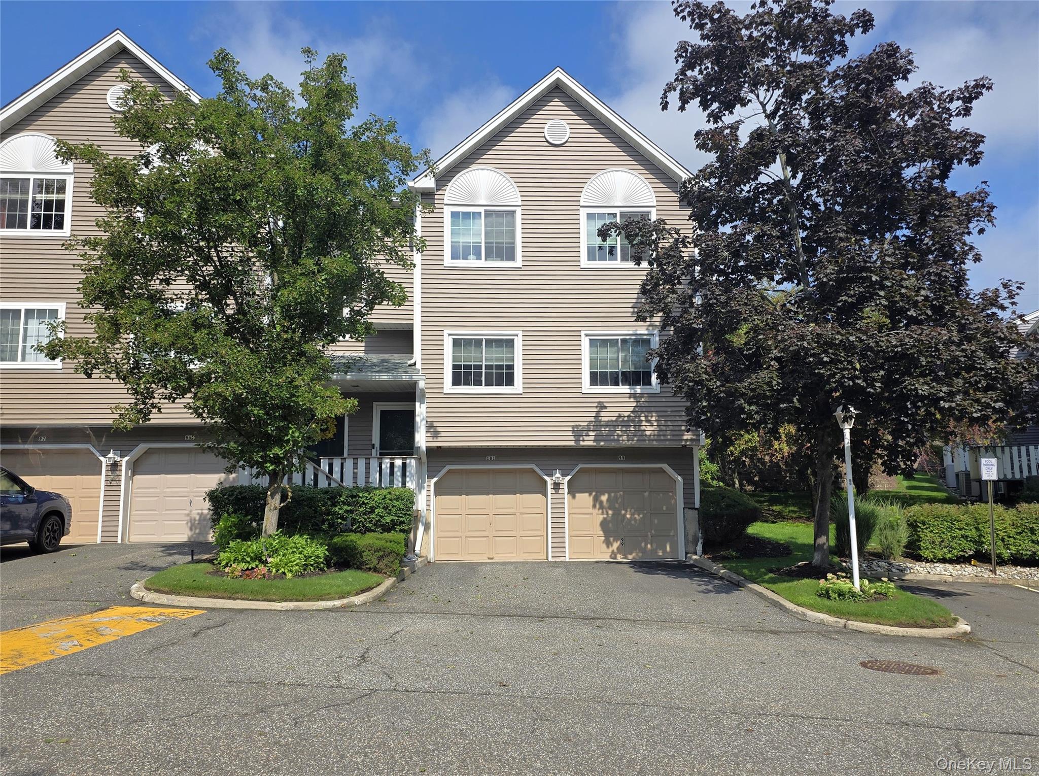 99 Eagle Ridge Way, Nanuet NY 10954