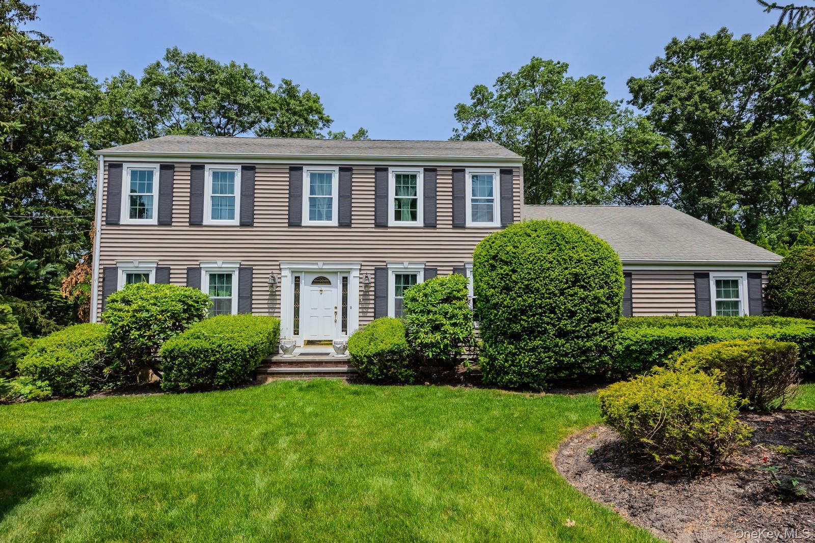 53 Upper Sheep Pasture Road, East Setauket NY 11733