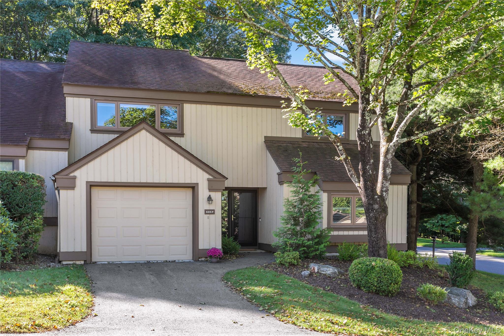 606 Heritage Hills Unit F, Somers NY 10589