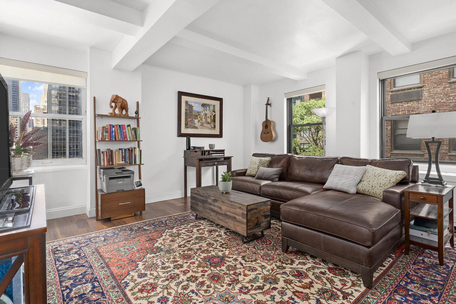 235 E 49TH Street Unit 8C, Manhattan NY 10017