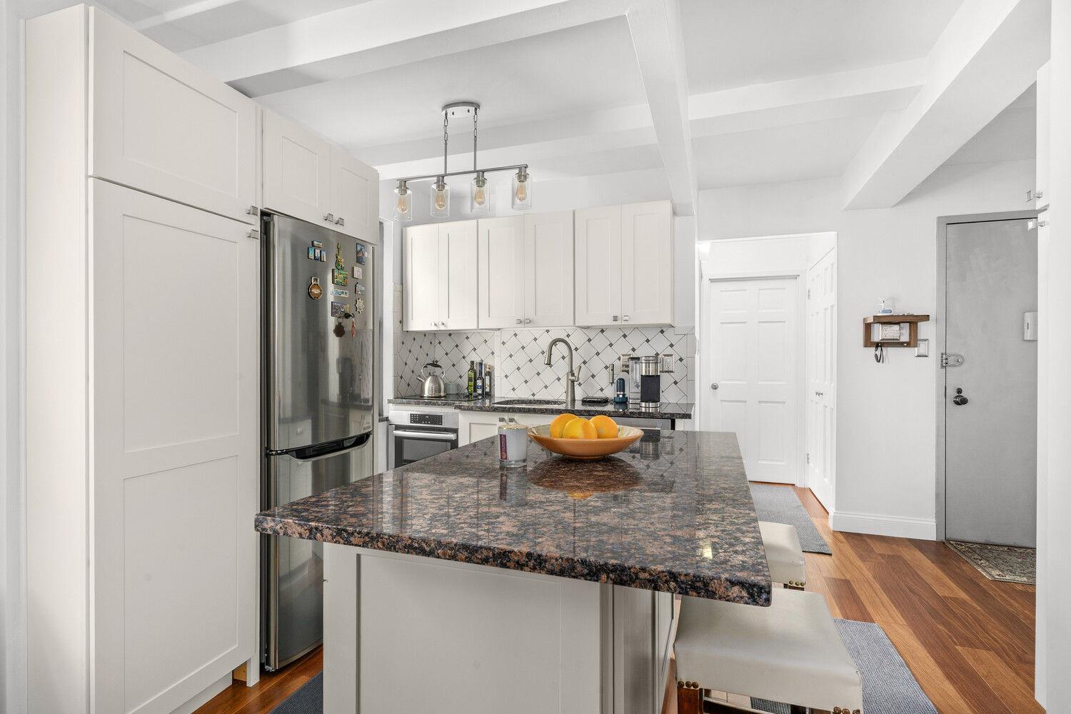 235 E 49TH Street Unit 8C, Manhattan NY 10017