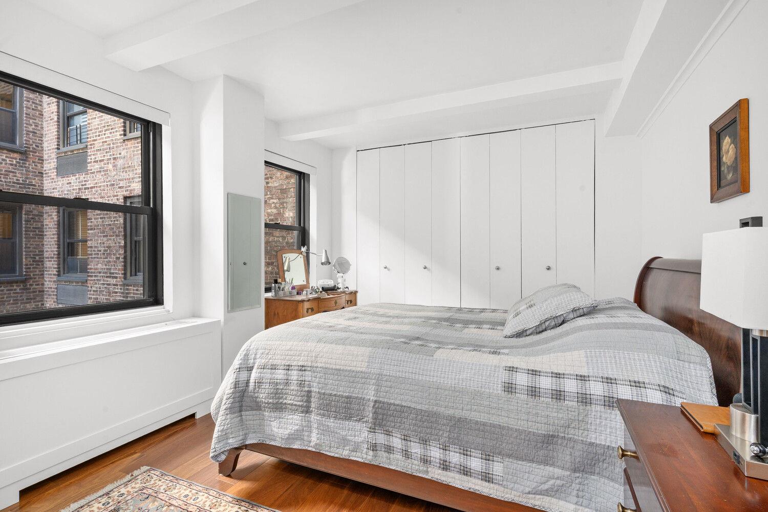 235 E 49TH Street Unit 8C, Manhattan NY 10017