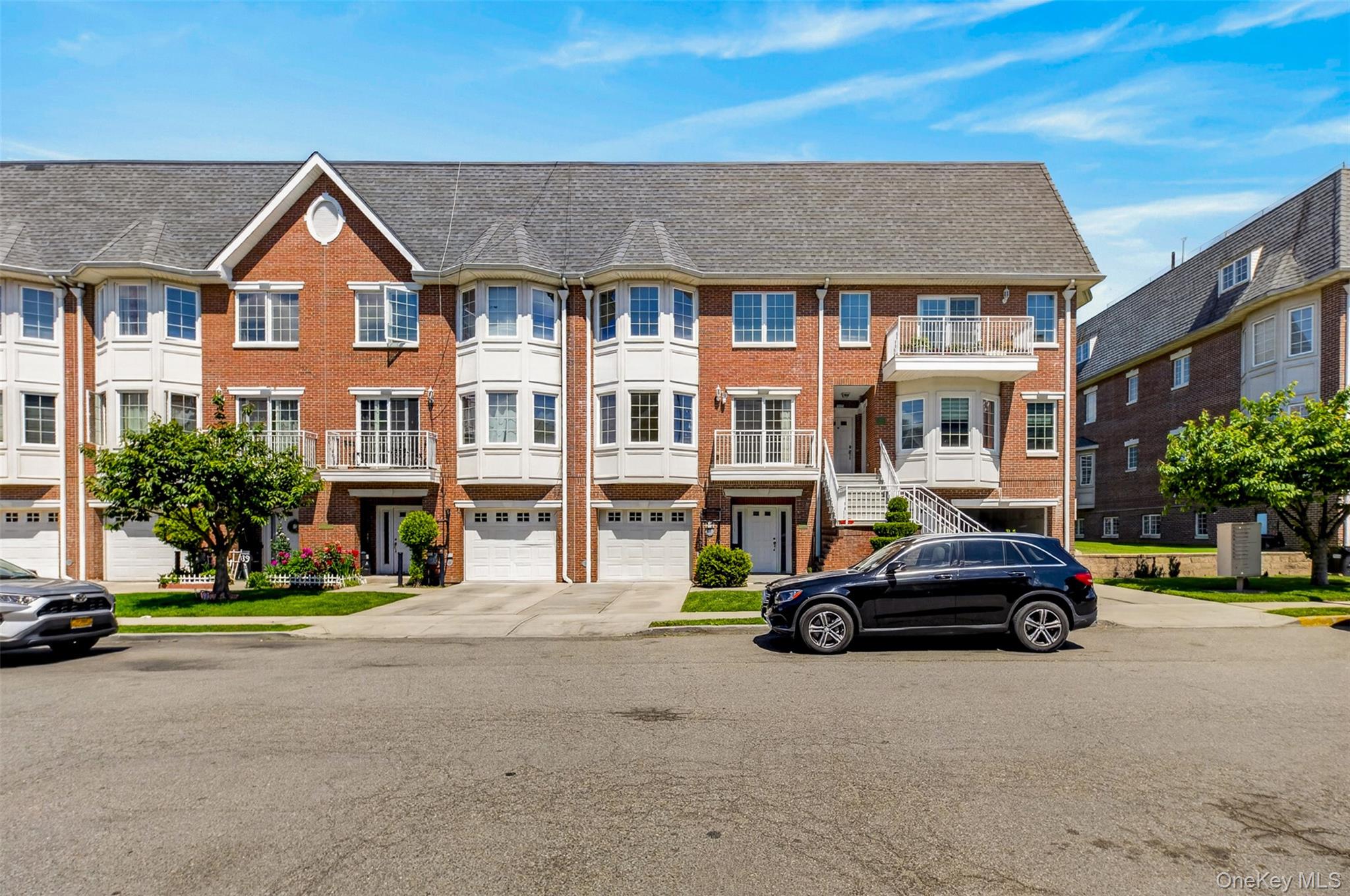 343 Soundview Lane, College Point NY 11356