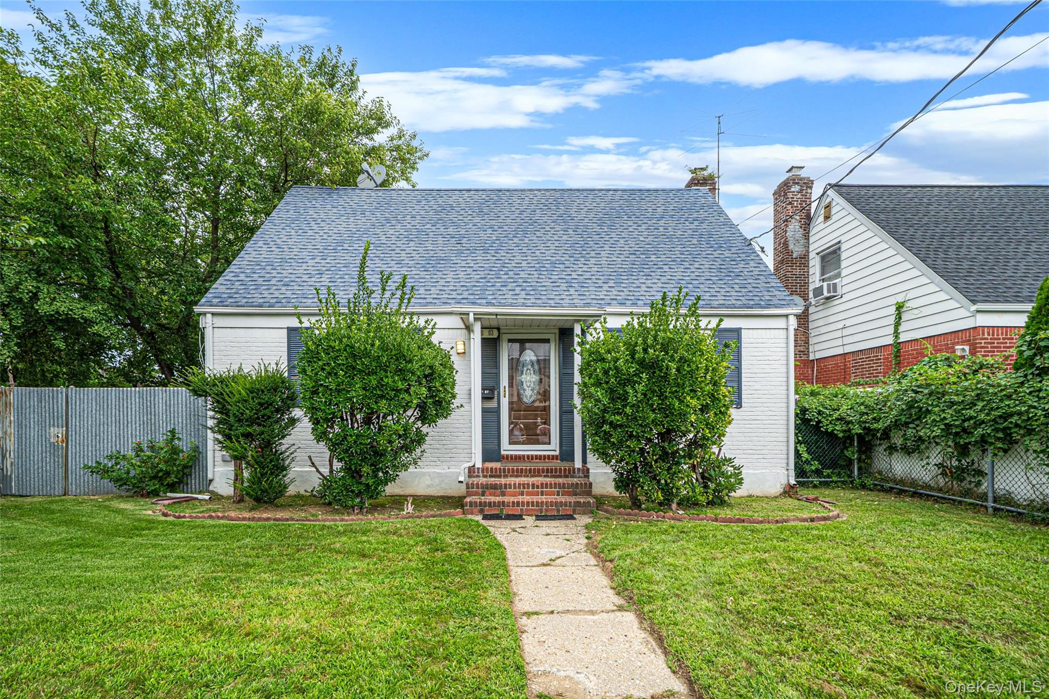 7603 271st Street, New Hyde Park NY 11040