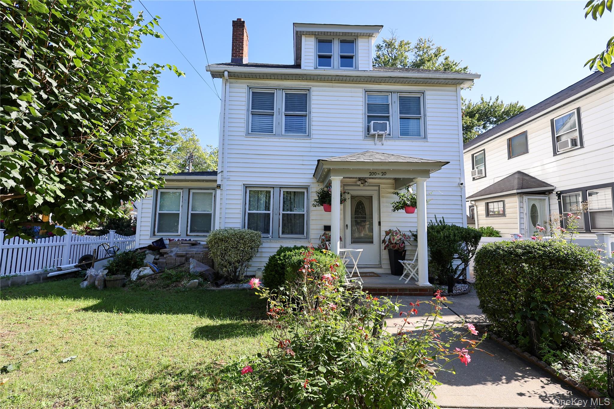 20020 104th Avenue, Saint Albans NY 11412