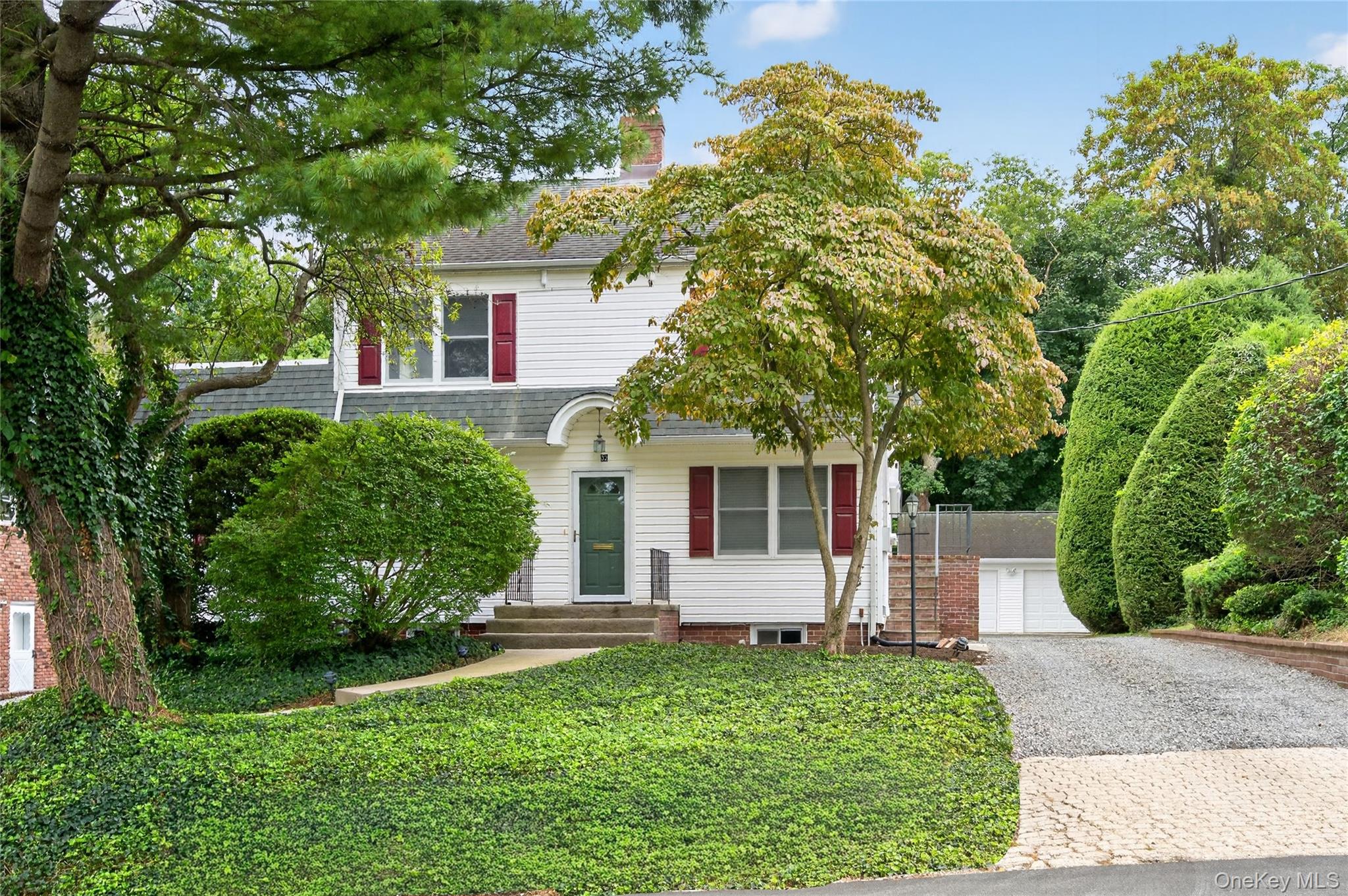 432 W Main Street, Huntington NY 11743