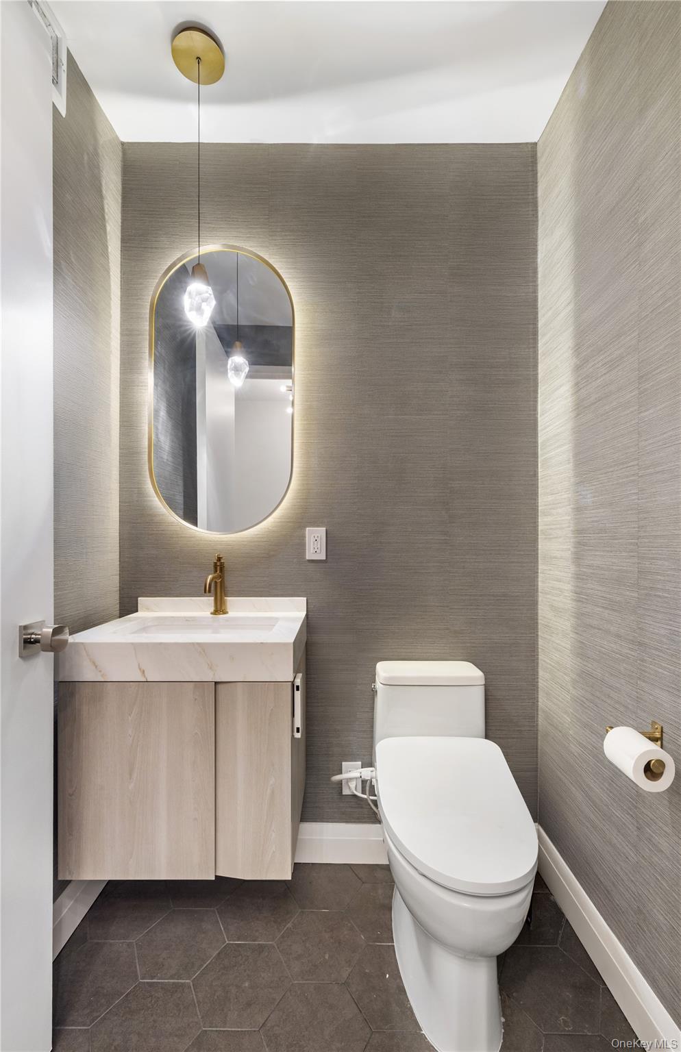 2 Columbus Avenue Unit 29C, Manhattan NY 10023