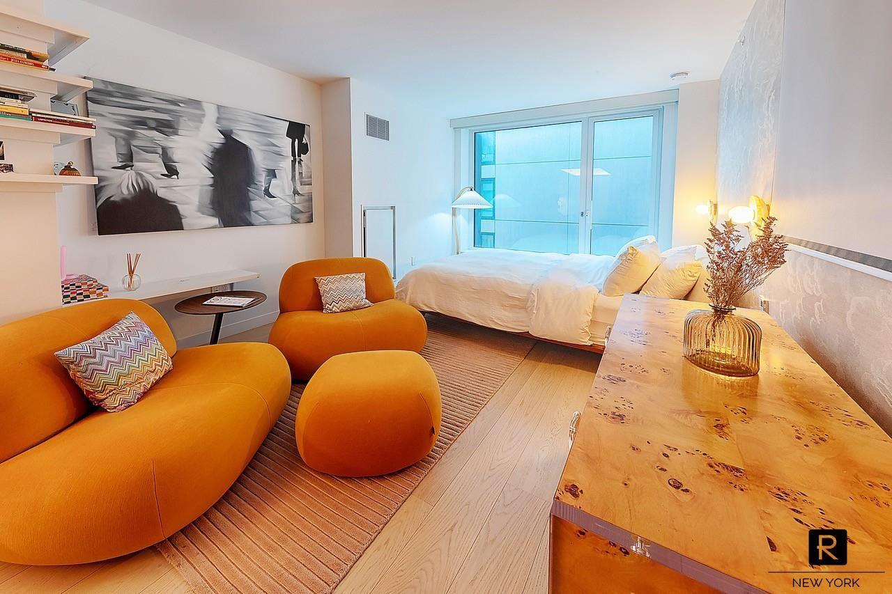 450 Washington Street Unit 303, Manhattan NY 10013