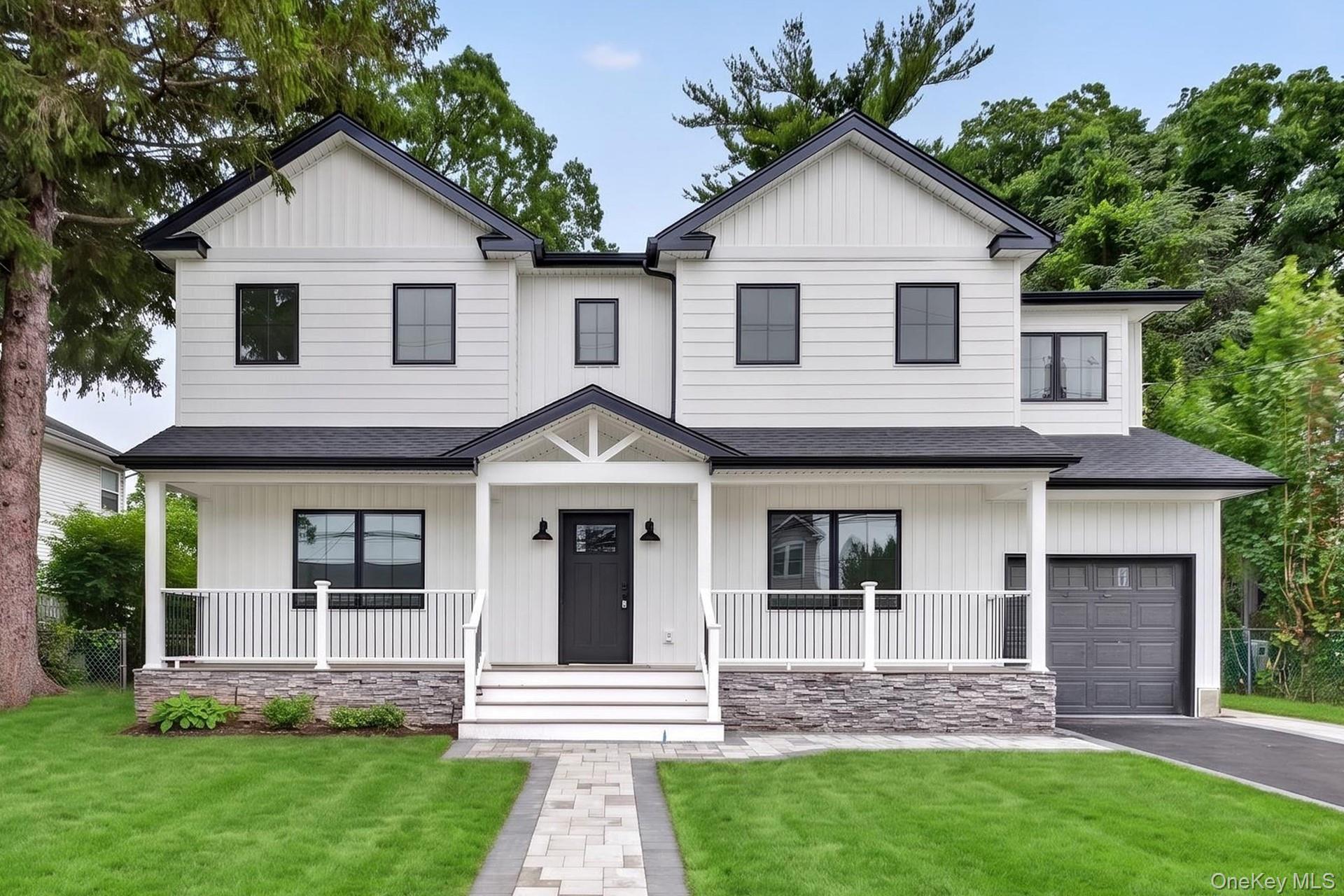 238 N Oak Street, Massapequa NY 11758