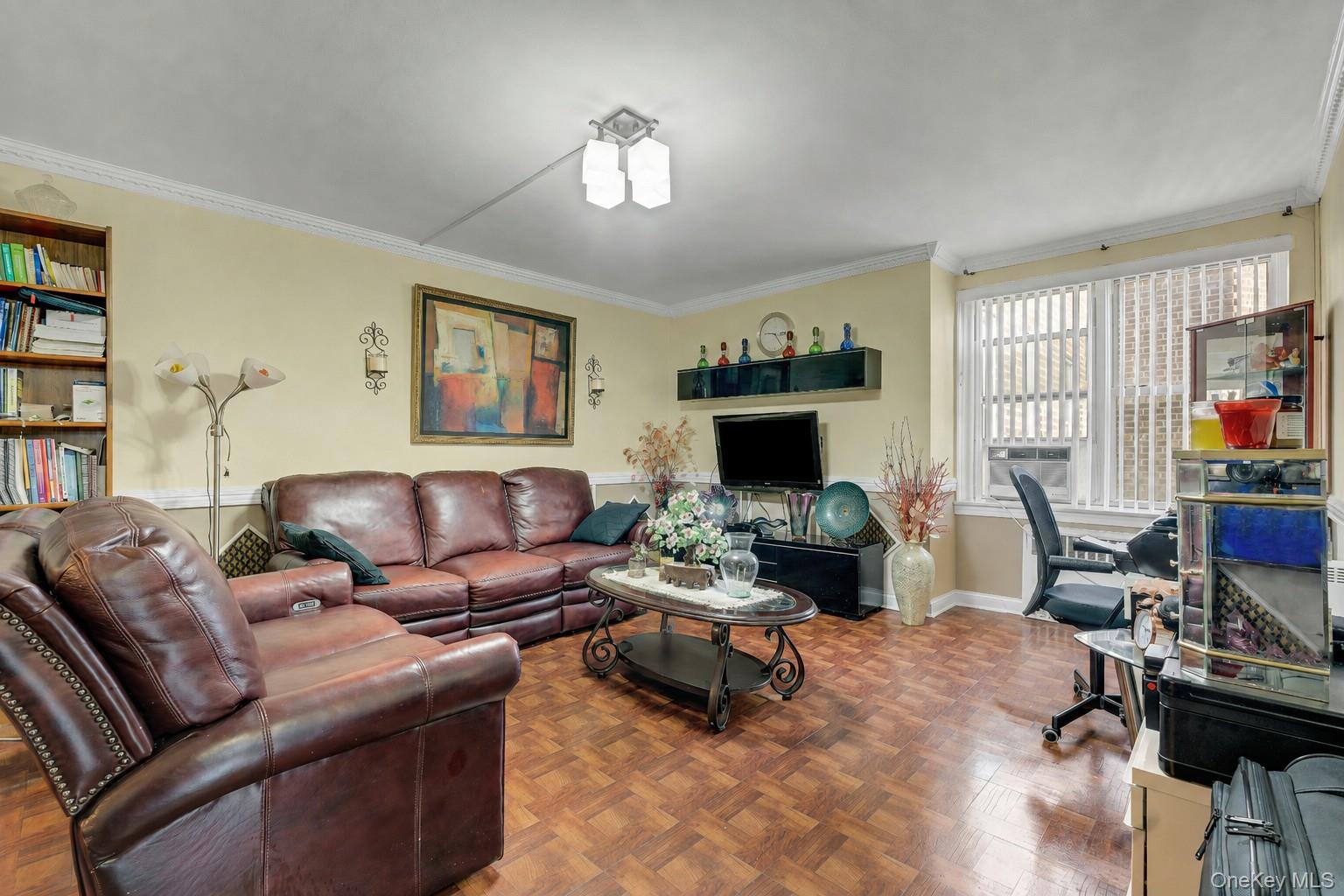 39-45 51St Unit 5C, Woodside NY 11377
