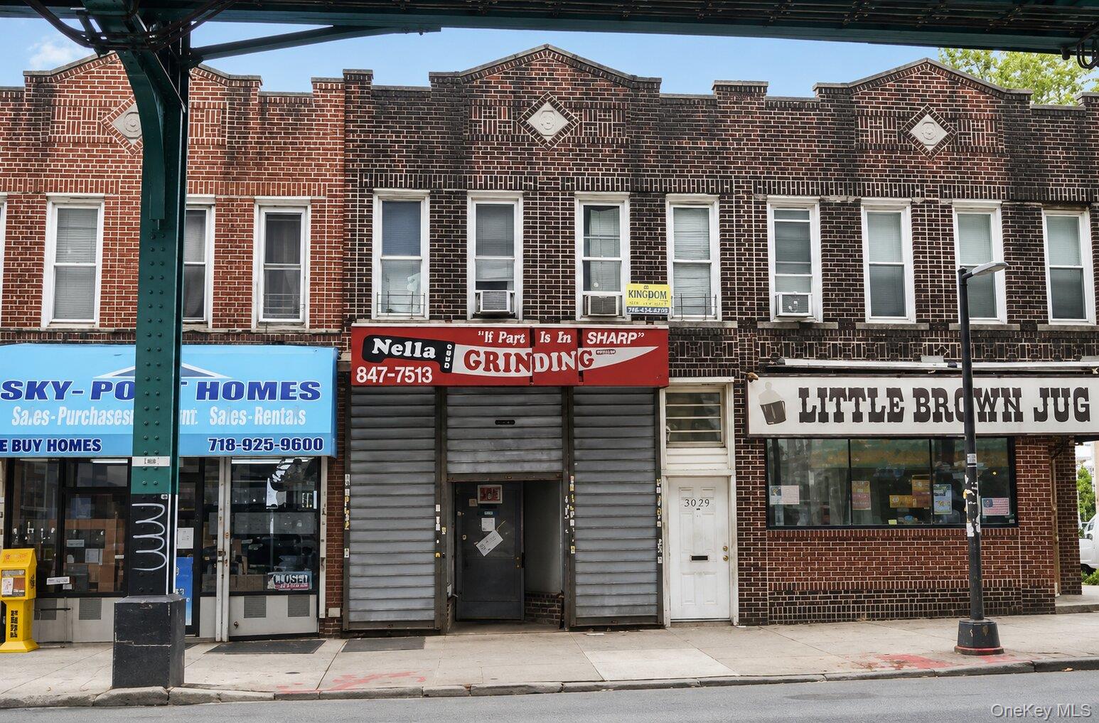 12404 Jamaica Avenue, Richmond Hill NY 11418