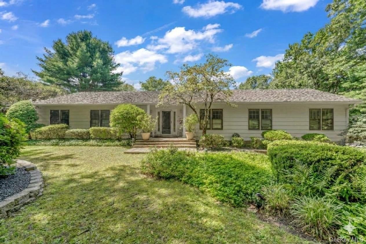 20 Old Route 25A, Northport NY 11768