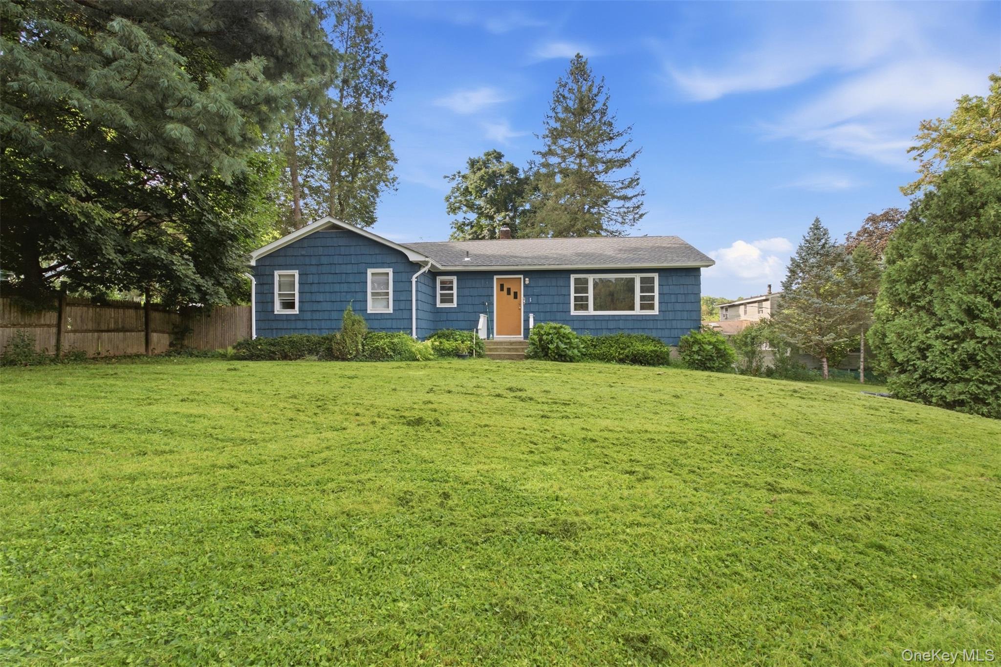 1 Schuyler Lane, Cortlandt Manor NY 10567