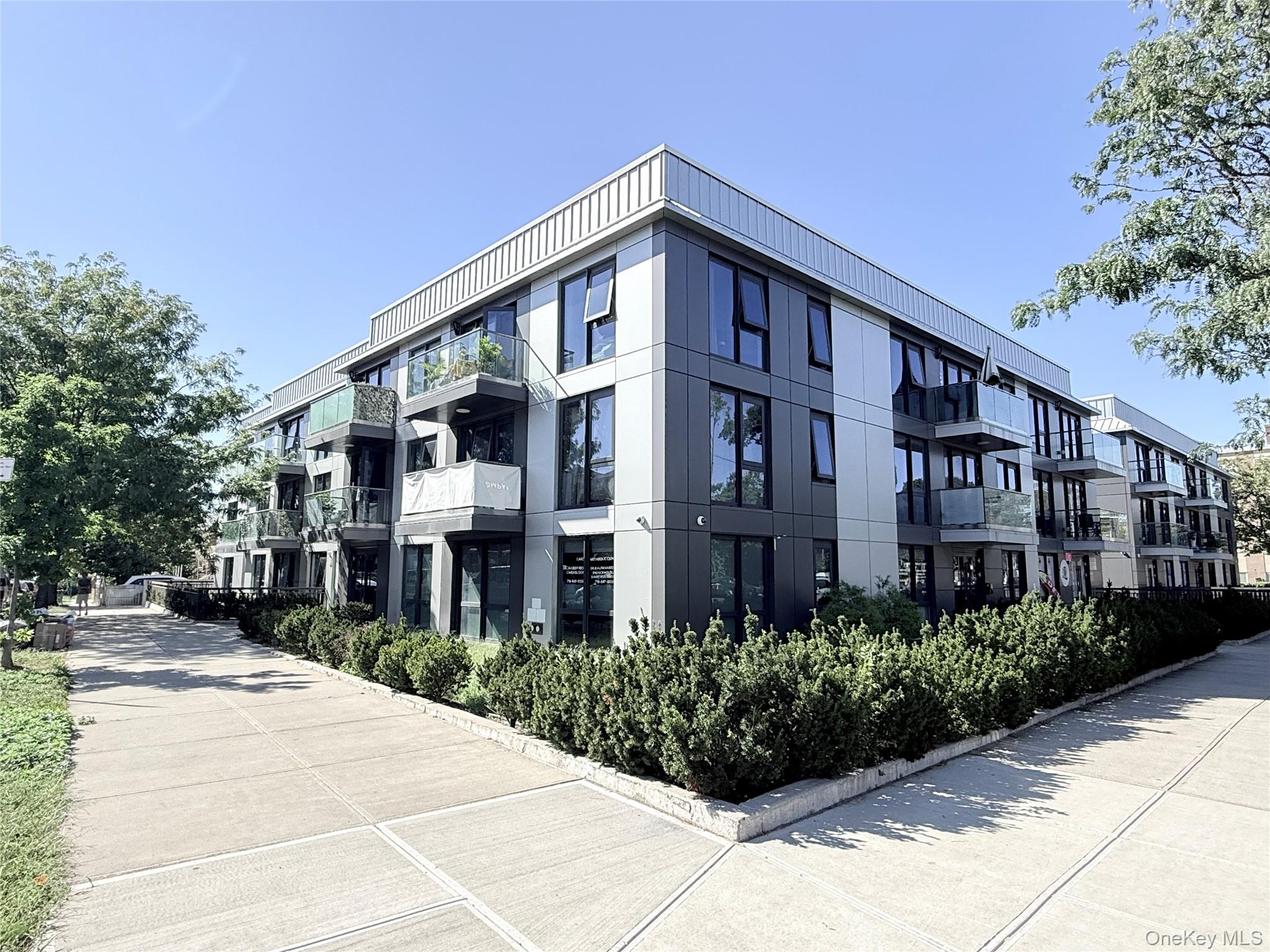15353 77th Avenue Unit 3C, Flushing NY 11367