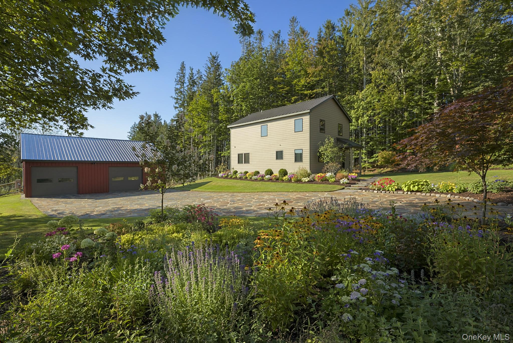 30 Ridge Lane, Hillsdale NY 12529