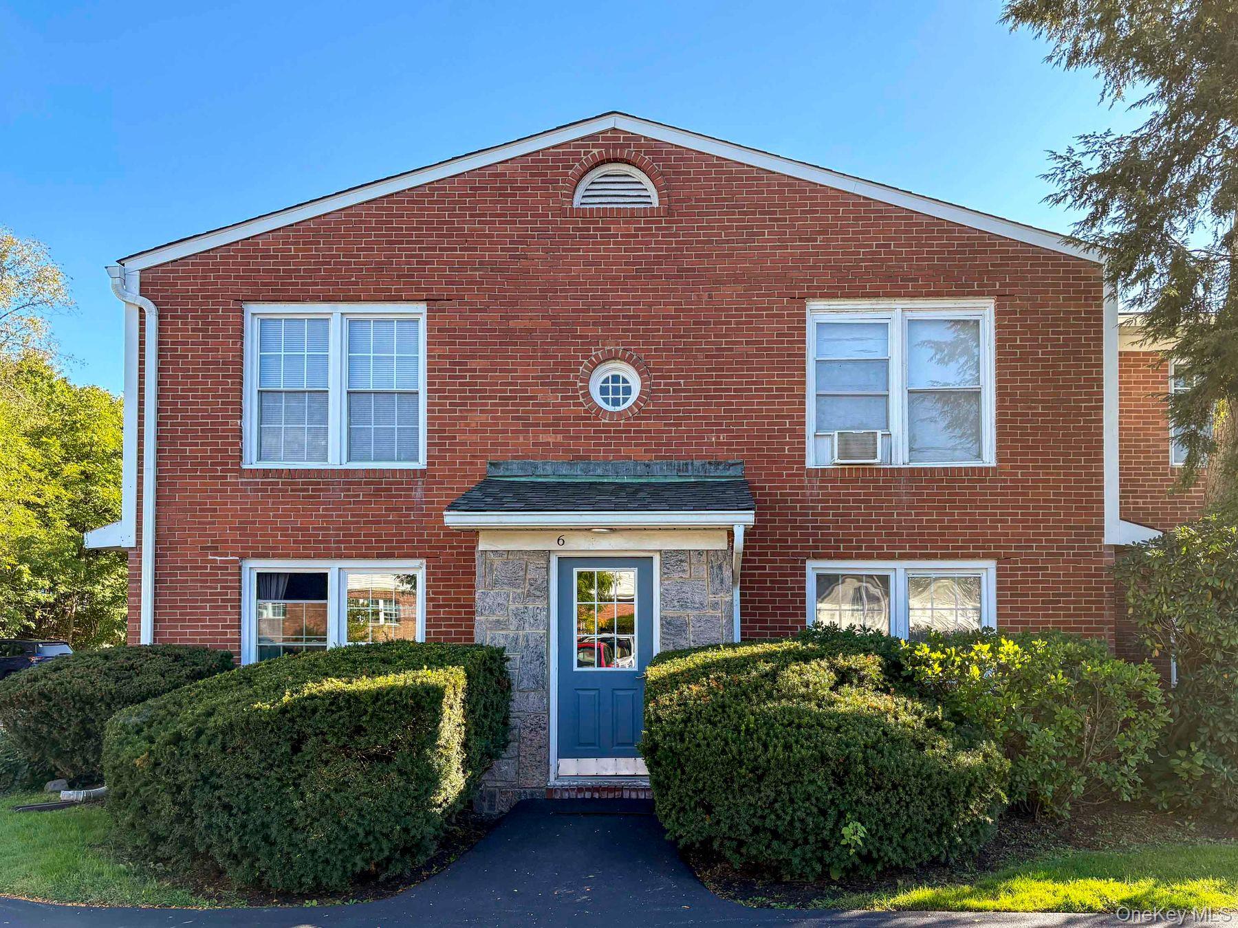 6 Huguenot Street Unit 4, New Paltz NY 12561