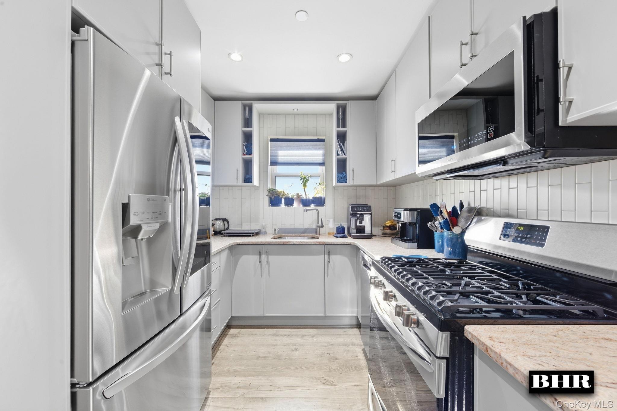 3360 Shore Parkway Unit 4B, Brooklyn NY 11235