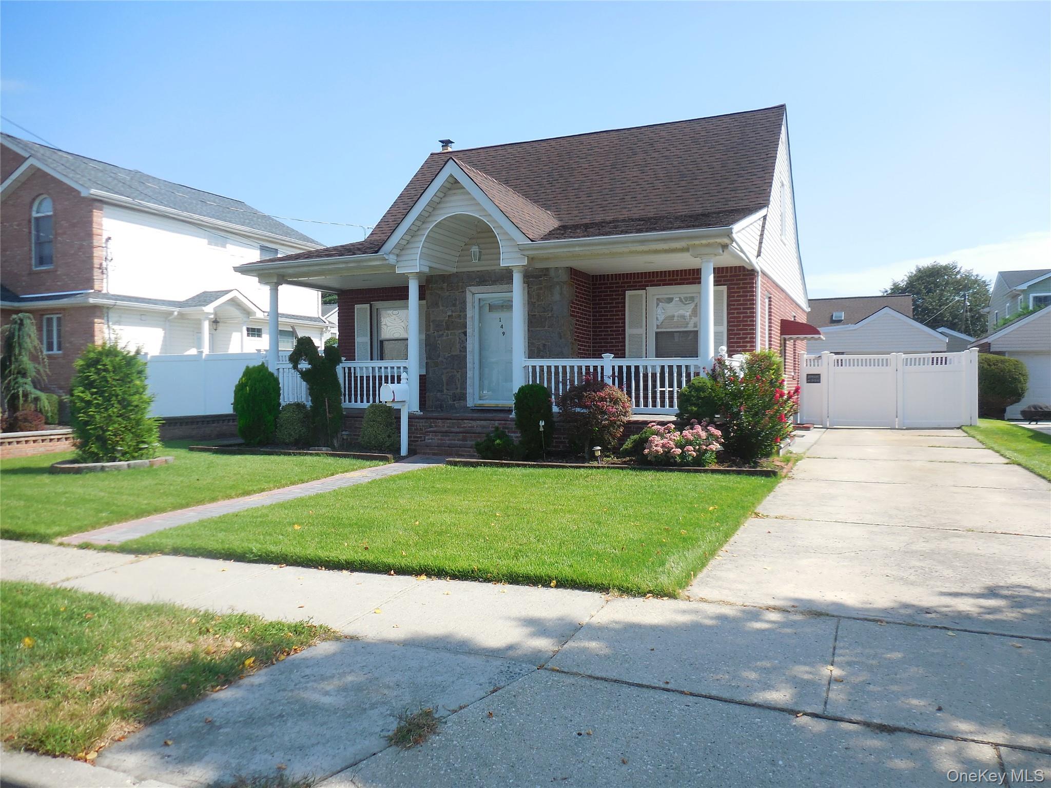 149 Rule Street, Franklin Square NY 11010